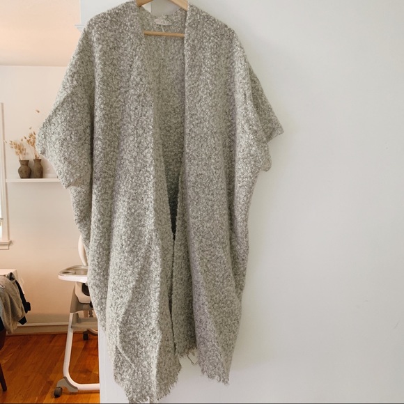 SOLD Free People Oversized Kimono - Picture 2 of 4